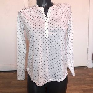 Blouse super soft kinda see-through